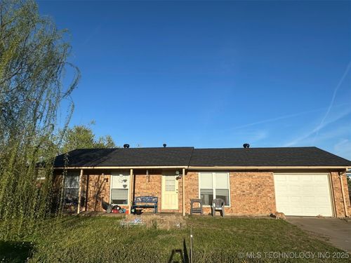 116 Sw 10th St, Wilburton, OK, 74578-3615 | Card Image