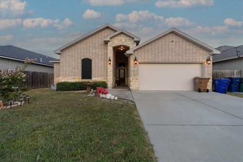 2513 Handlin Dr, Corpus Christi, TX, 78418-5533 | Card Image