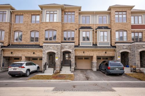 9 Nautical Way, Whitby, ON, L1N0N2 | Card Image