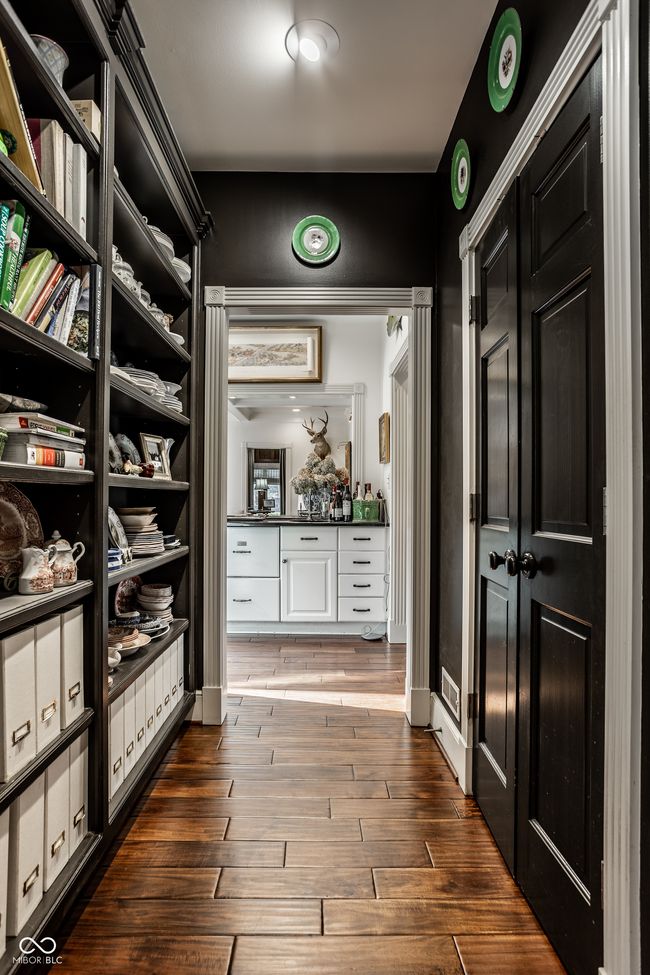 10605 Winterwood, House other with 5 bedrooms, 6 bathrooms and null parking in Carmel IN | Image 15