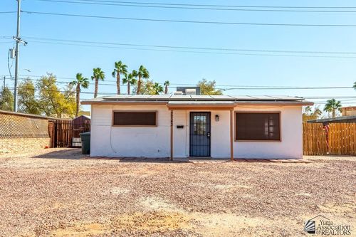 2743 S Mesa Ave, Yuma, AZ, 85364-7141 | Card Image