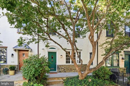 2138 Saint James St, PHILADELPHIA, PA, 19103-4805 | Card Image
