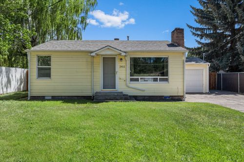 2402 Ne 3rd, Prineville, OR, 97754 | Card Image