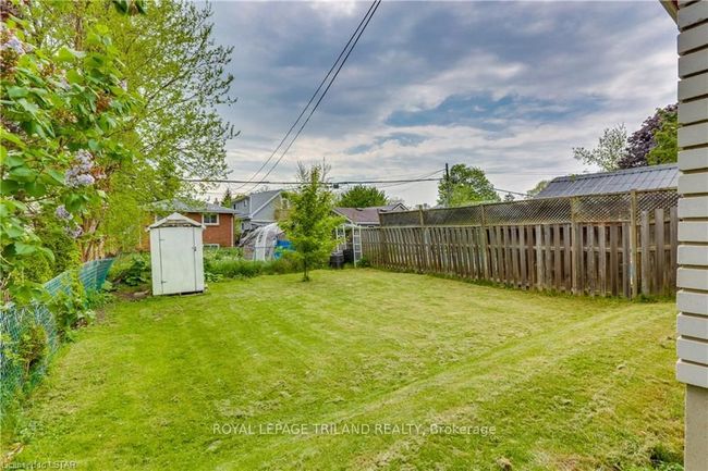 353A Manitoba St, House attached with 2 bedrooms, 0 bathrooms and 1 parking in London ON | Image 25