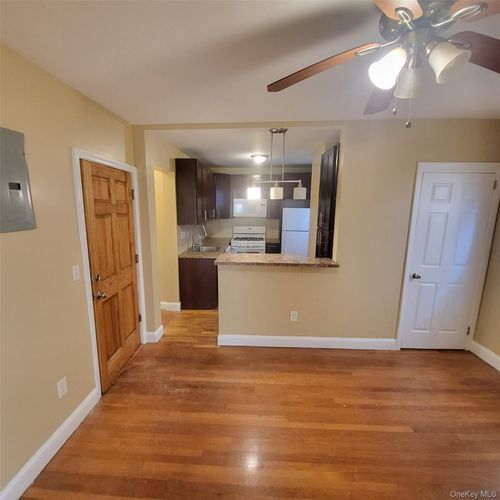 2nd-flr-duplex-607 S 5th Ave, Mount Vernon, NY, 10550-4901 | Card Image