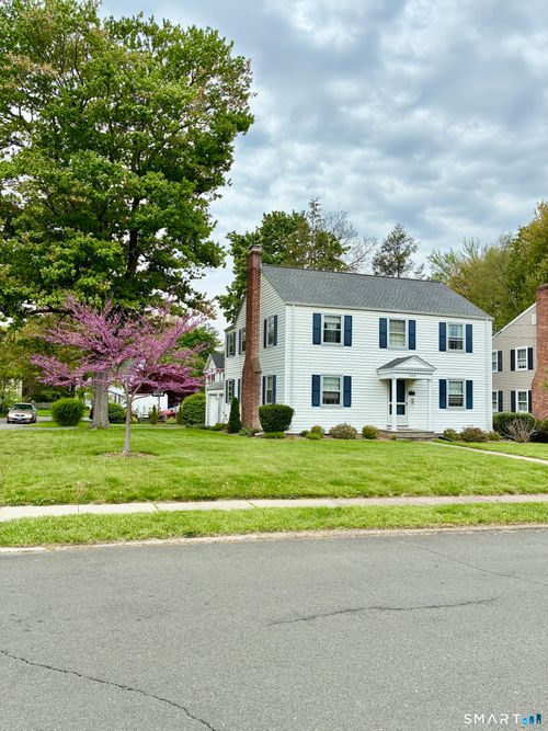 203 Ballard Dr, West Hartford, CT, 06119-1006 | Card Image