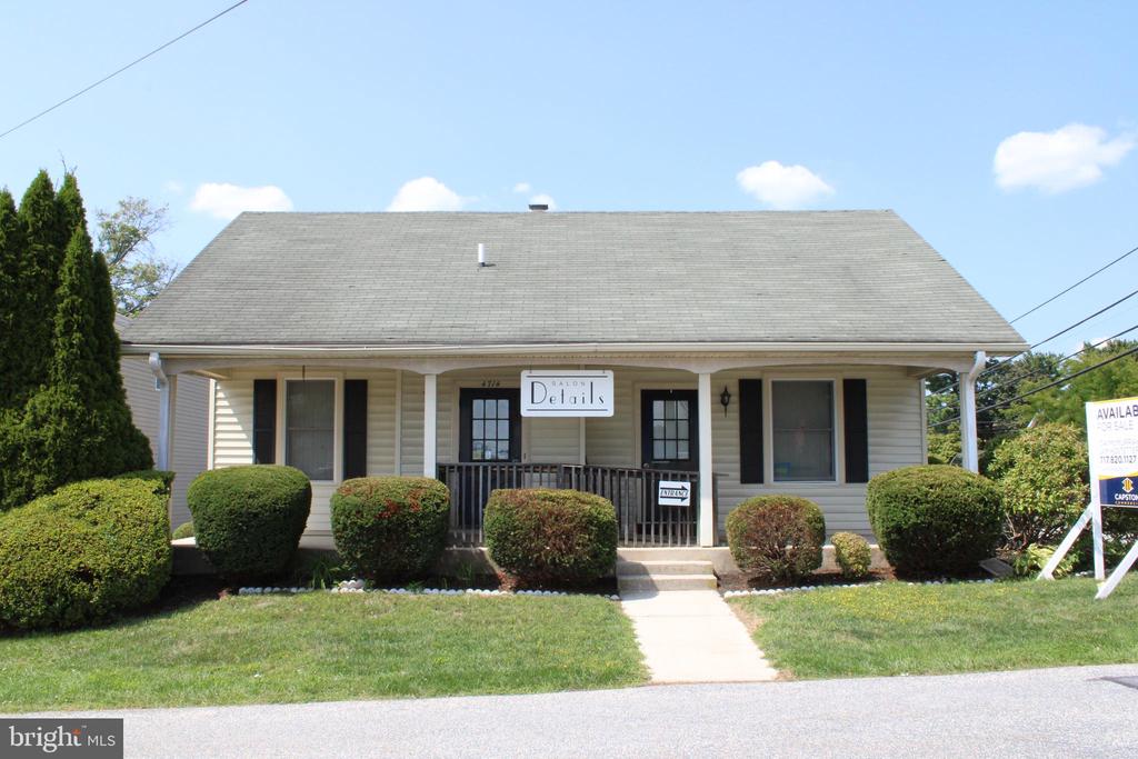 4714 Orch St, Harrisburg, PA 17109-1712