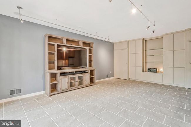 21 Chesapeake Lndg, Townhouse with 4 bedrooms, 4 bathrooms and null parking in Annapolis MD | Image 33