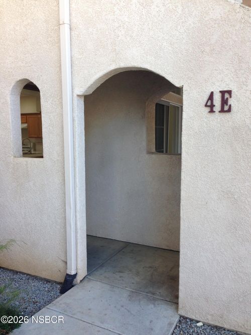 unit-4e-310 E Mccoy Ln, Santa Maria, CA, 93455-1356 | Card Image