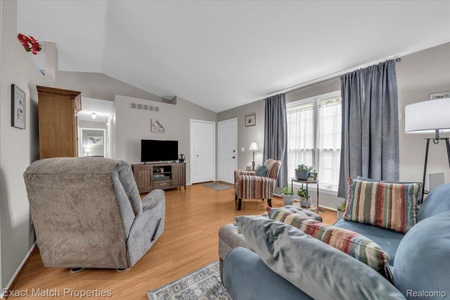 Vaulted ceilings provide a very open feel. | Image 13