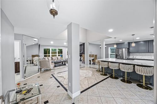 6822 Escondido Dr, Houston, TX, 77083-1116 | Card Image