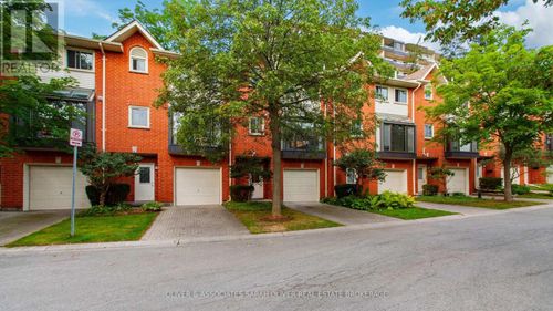 14-683 Windermere Rd, London, ON, N5X3T9 | Card Image
