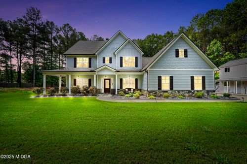 800 Rockhouse Rd, Senoia, GA, 30276-3335 | Card Image