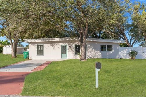 27044 Briar Ct, PUNTA GORDA, FL, 33983 | Card Image