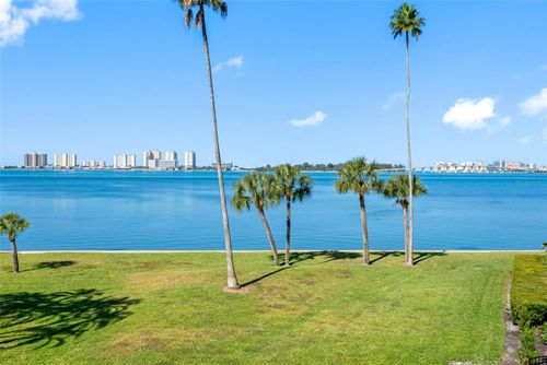 apt-301-100 Oakmont Ln, BELLEAIR, FL, 33756-1973 | Card Image