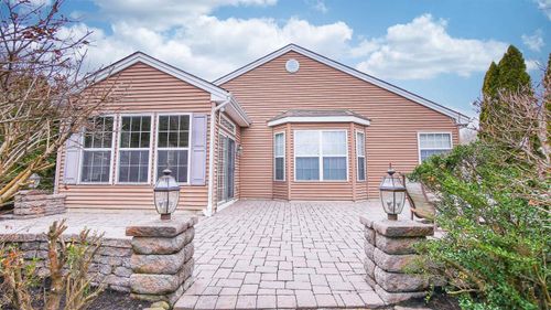 667 Pine Valley Ct, Egg Harbor City, NJ, 08215-5128 | Card Image