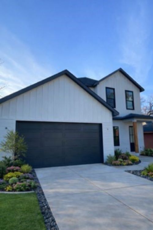 2725 Britton Dr, Dallas, TX, 75216-3105 | Card Image