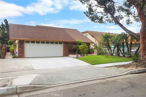 13140 Destino Pl, Cerritos, CA, 90703-8607 | Card Image