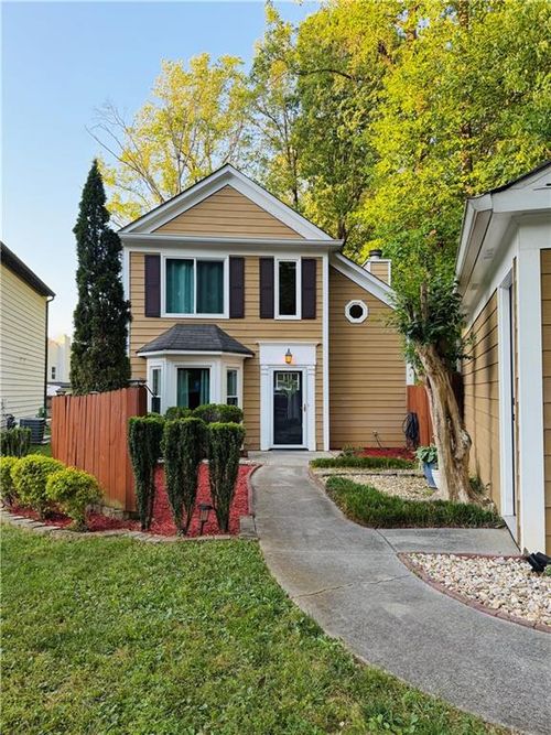 1646 Esquire Pl, Norcross, GA, 30093-1325 | Card Image