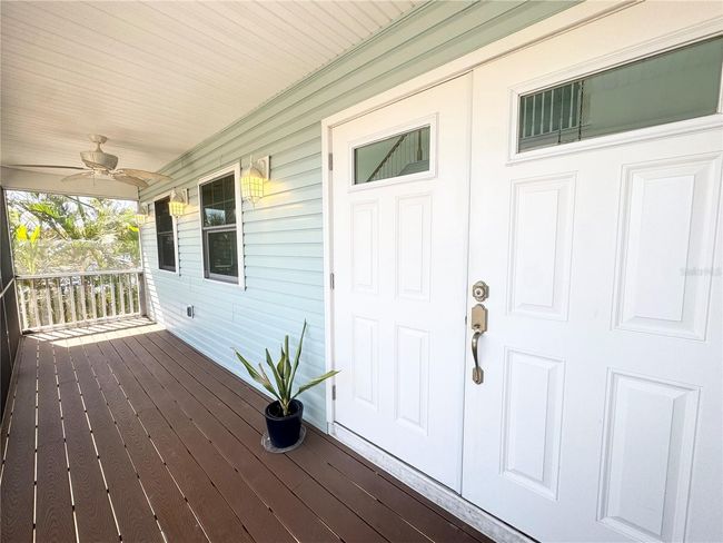 16204 3 Rd St E, House other with 3 bedrooms, 4 bathrooms and null parking in REDINGTON BEACH FL | Image 8