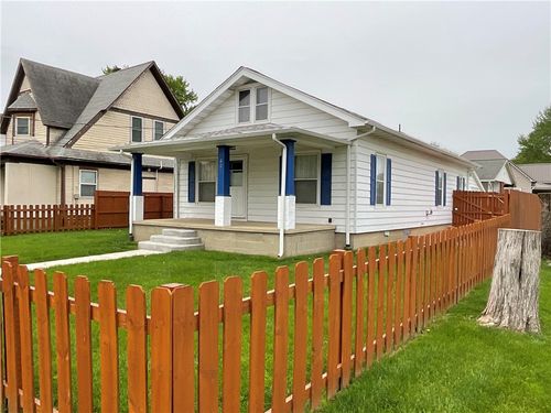 601 S Maple St, Effingham, IL, 62401-2612 | Card Image