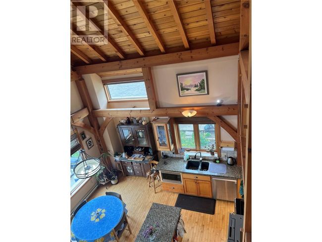 130 8 Th St, House other with 2 bedrooms, 3 bathrooms and null parking in Kaslo BC | Image 53