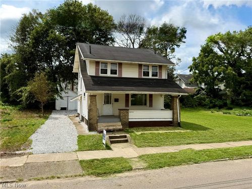 2044 3rd St Street, Canton, OH, 44704 | Card Image