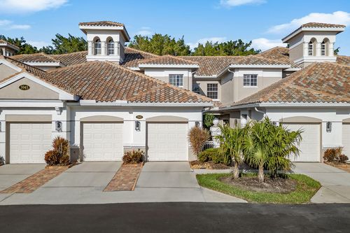 203-3945 Deer Crossing Ct, Naples, FL, 34114-6401 | Card Image