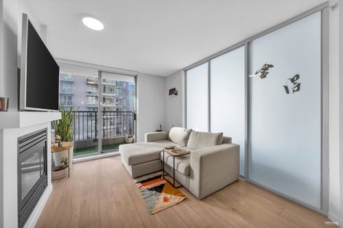 1001-989 Richards St, Vancouver, BC, V6B6R6 | Card Image