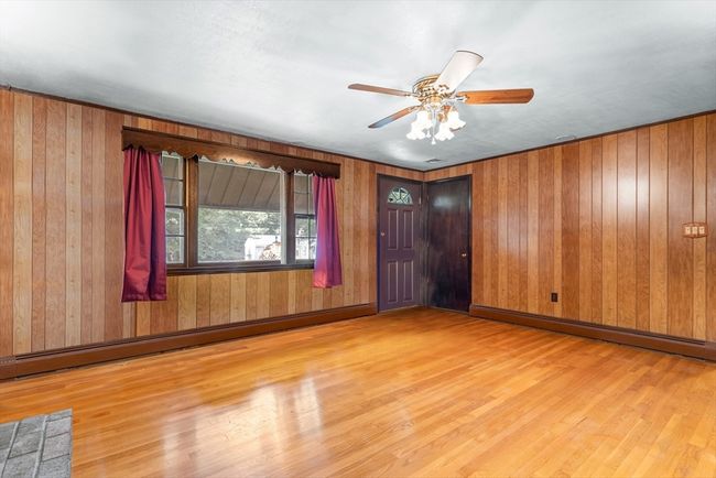 6 Simmons St, House other with 3 bedrooms, 1 bathrooms and 8 parking in Assonet MA | Image 5