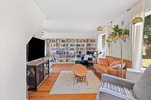 apt-b-8166 Lemon Grove Way, Lemon Grove, CA, 91945-1909 | Card Image