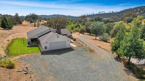 10823 Peoria Rd, Browns Valley, CA, 95918-9619 | Card Image