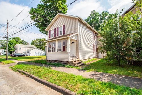 408 Oak St, Elmira, NY, 14901-2521 | Card Image