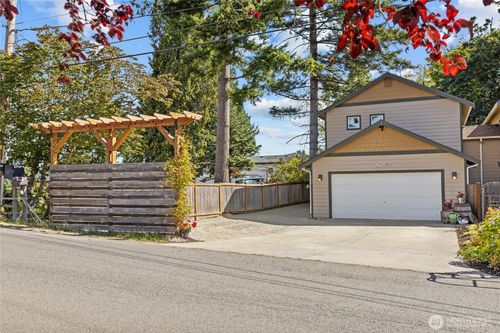 1-109 203rd Pl Sw, Lynnwood, WA, 98036-5254 | Card Image
