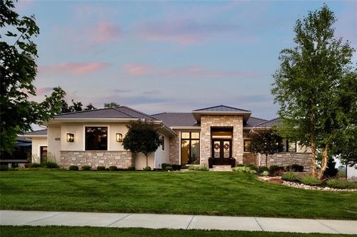 14905 Canterbury St, Leawood, KS, 66224 | Card Image