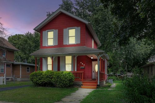 528 5th St, Aurora, IL, 60505-4743 | Card Image