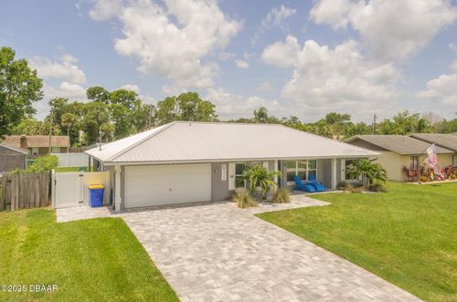3324 Royal Palm Dr, Edgewater, FL, 32141-6607 | Card Image