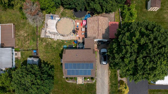 12 John St, House other with 3 bedrooms, 2 bathrooms and 4 parking in Killingly CT | Image 8
