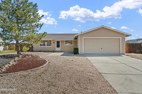 808 Brandy Ct, Dayton, NV, 89403-8112 | Card Image