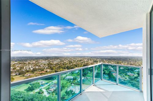 2608n-2641 Flamingo Rd, Plantation, FL, 33323-1745 | Card Image