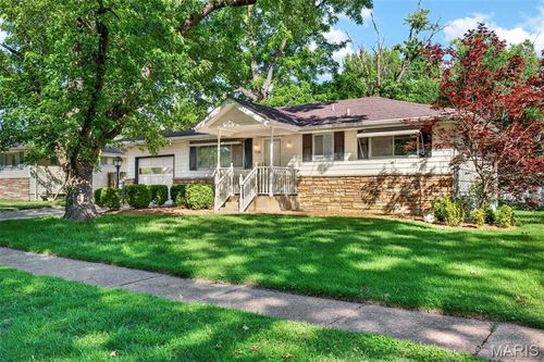 1730 Crosby Ln, Florissant, MO, 63031-3019 | Card Image