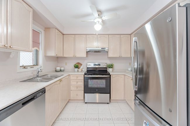 10 Iles St, House other with 5 bedrooms, 4 bathrooms and 2 parking in Ajax ON | Image 14