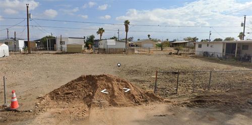 1818 Artesia Dr, Bullhead City, AZ, 86442-4825 | Card Image