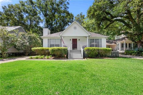 102 Woods Dr, Madisonville, LA, 70447-9483 | Card Image