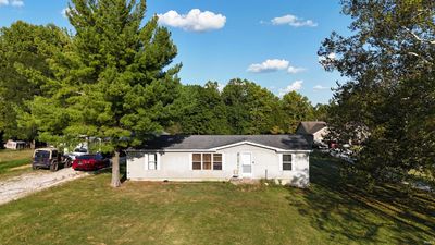 8067 S Zikes Road, House other with 3 bedrooms, 2 bathrooms and null parking in Bloomington IN | Image 1