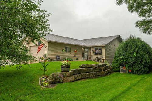 1012 Georgene Street, Dodgeville, WI, 53533 | Card Image