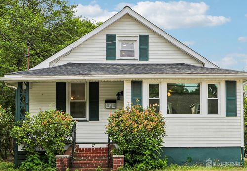 17 Magnolia Ave, New Egypt, NJ, 08533-1610 | Card Image
