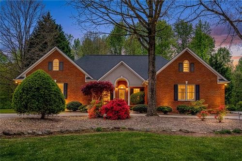 6628 Windvane Point, Clermont, GA, 30527 | Card Image
