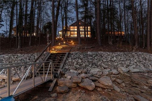 5457 Dogwood Ln, Gainesville, GA, 30504-5125 | Card Image