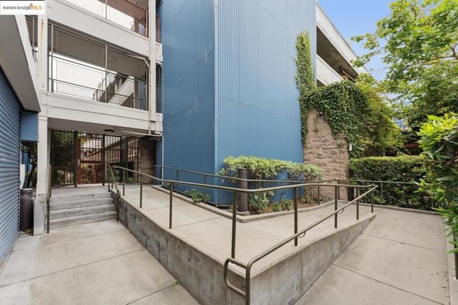 5204 - 1121 40 Th St, Condo with 1 bedrooms, 1 bathrooms and 1 parking in Emeryville CA | Image 46
